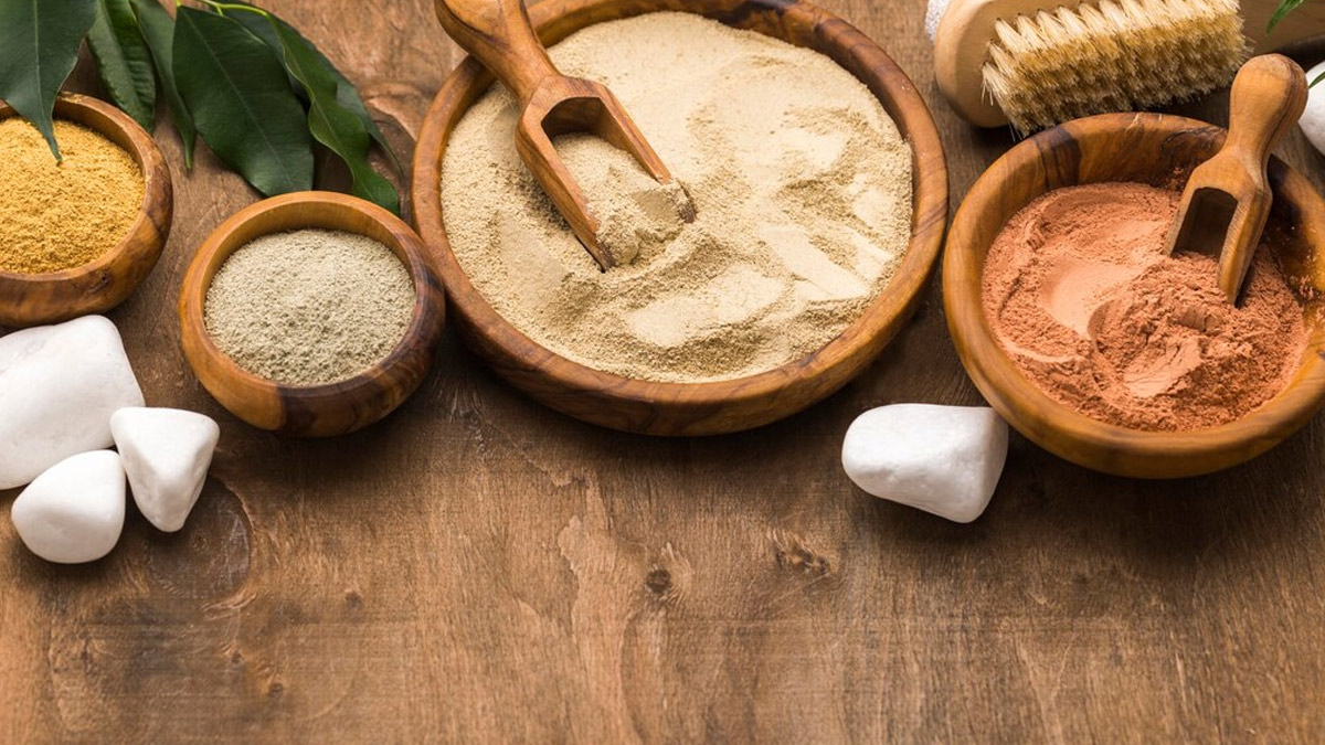 Multani Mitti And Curd Hair Mask