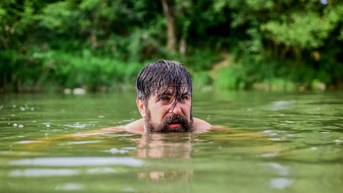 What is Bathophobia symptoms-of-bathophobia-in