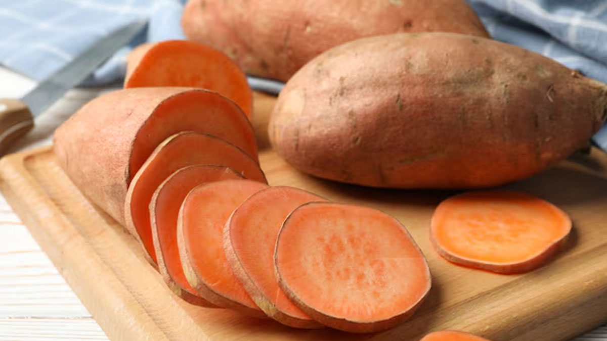 ankhon-ke-liye-sweet-potato-ke-fayde