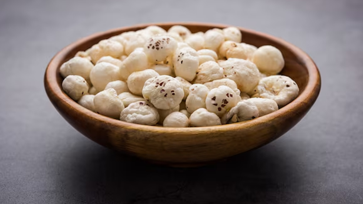 How Much Makhana To Eat Per Day