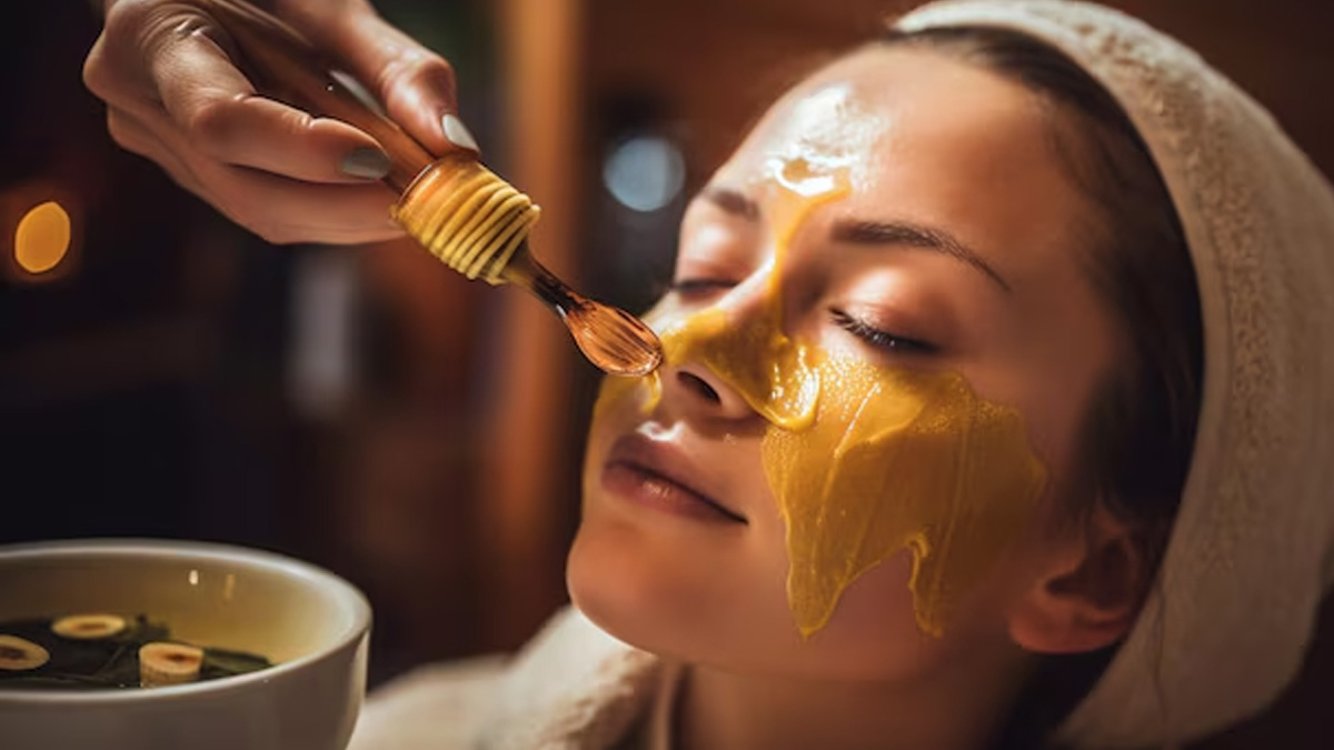 Chamomile-and-Honey-Pack-benefits-for-sensitive-skin-inside