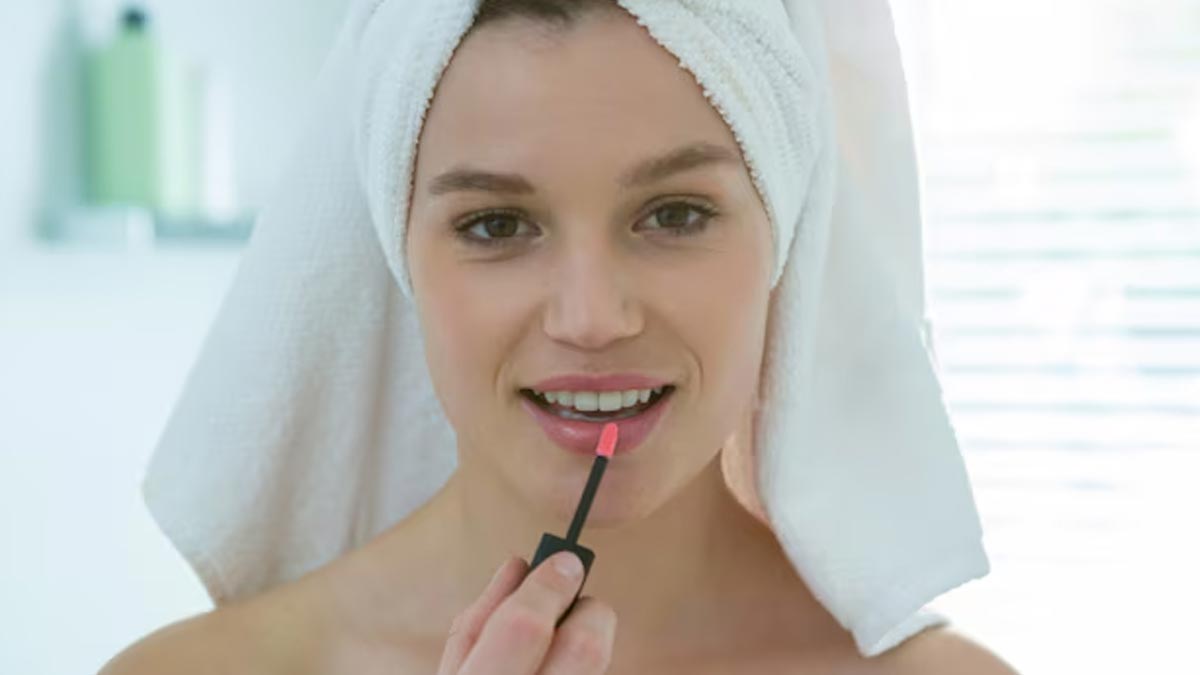 recipe and benefits of natural lip balm with beeswax shea butter and coconut oil 01