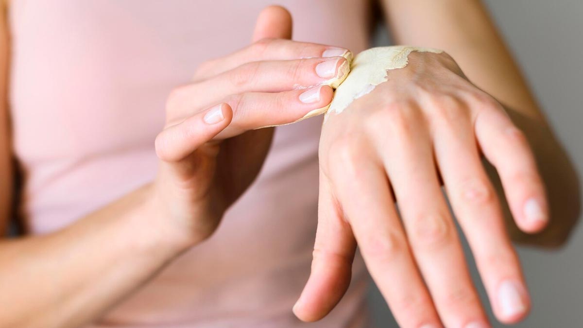 dyshidrotic-eczema-causes-symptoms-ib