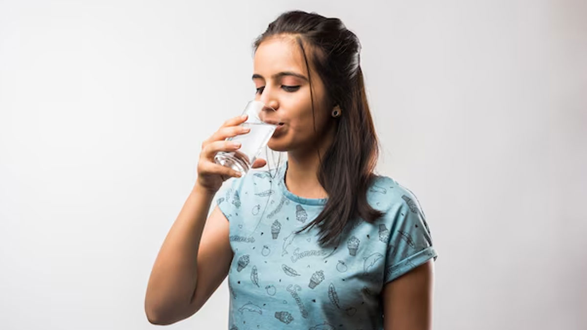 Benefits Of Drinking Warm Water