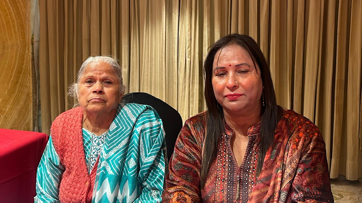 Men with 5 Kidney family