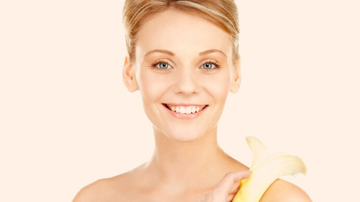 banana peel on face