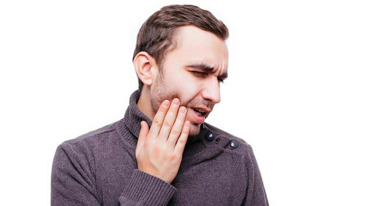 who are more prone to tooth decay and gum disease01 (2)