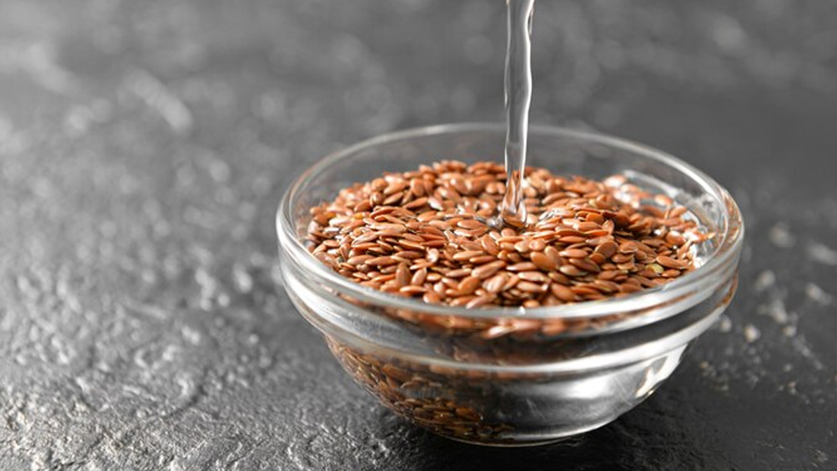 health benefits of eating soaked flaxseed chia and fenugreek seeds together 01