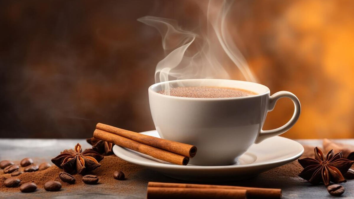 क्या ज्यादा चाय पीने से डिहाइड्रेशन हो सकता है? जानें एक्सपर्ट से