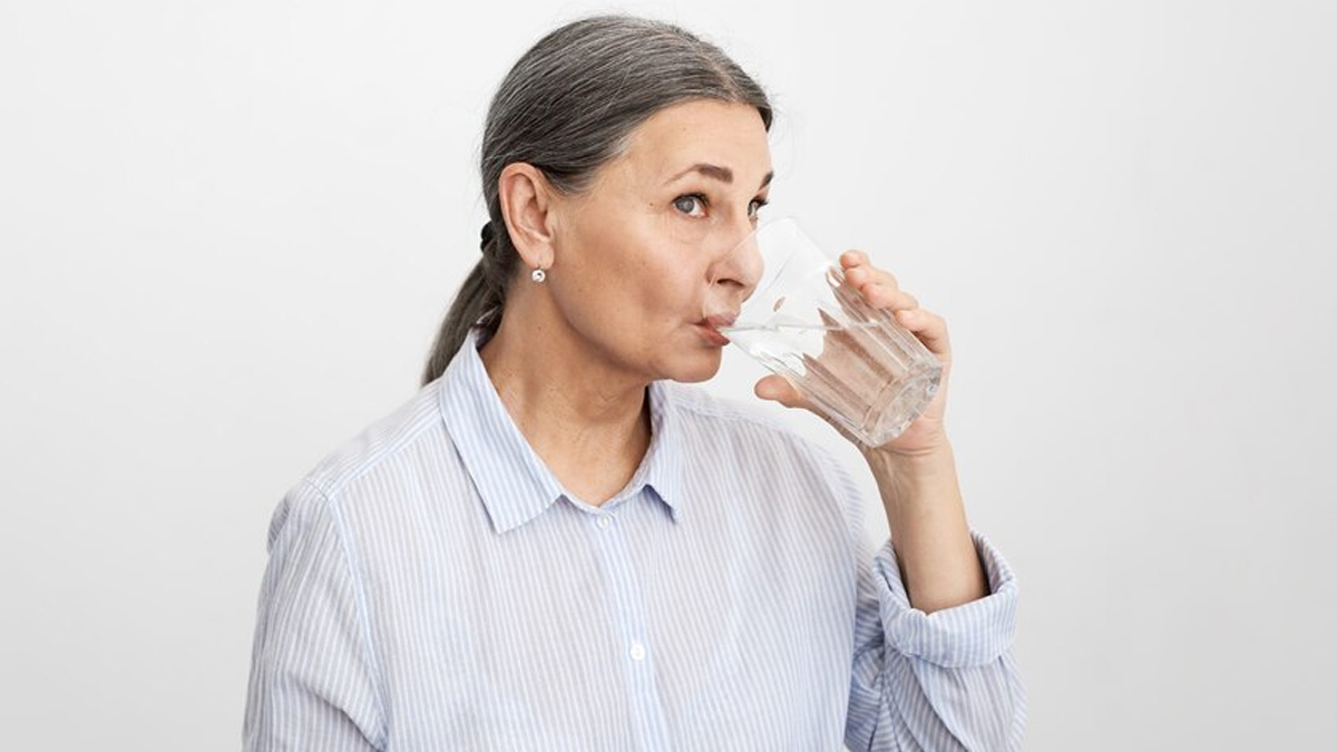 can menopause cause dry mouth 01 (3)