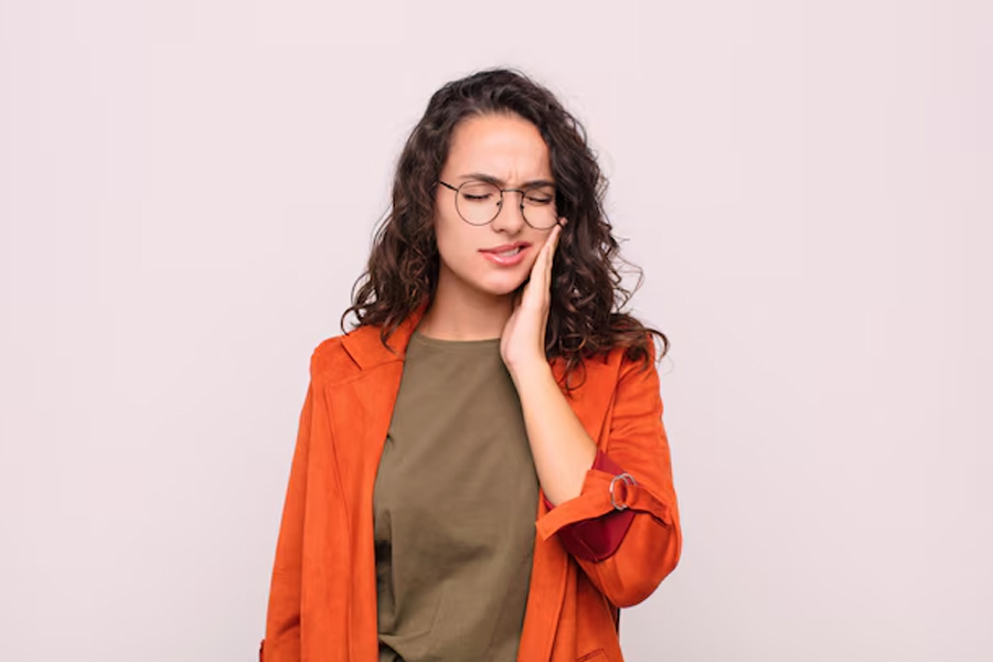 can you eat hot food after wisdom teeth removal  1 (1)