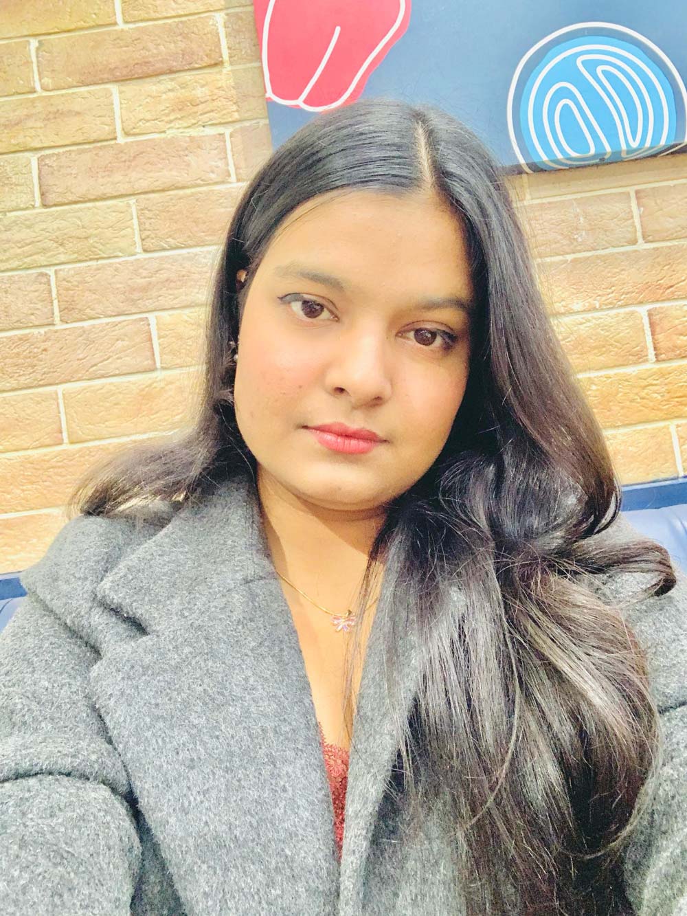 ग्लोइंग स्किन के लिए स्नेहा लगाती हैं कॉफी का मास्क, दिल्ली के प्रदूषण वाली हवा से करता है बचाव | skincare diary sneha applies coffee mask for glowing skin protects from-pollution in hindi skincare-diary-sneha-applies-coffee-mask-for-glowing-skin-protects-from-pollution-inside2