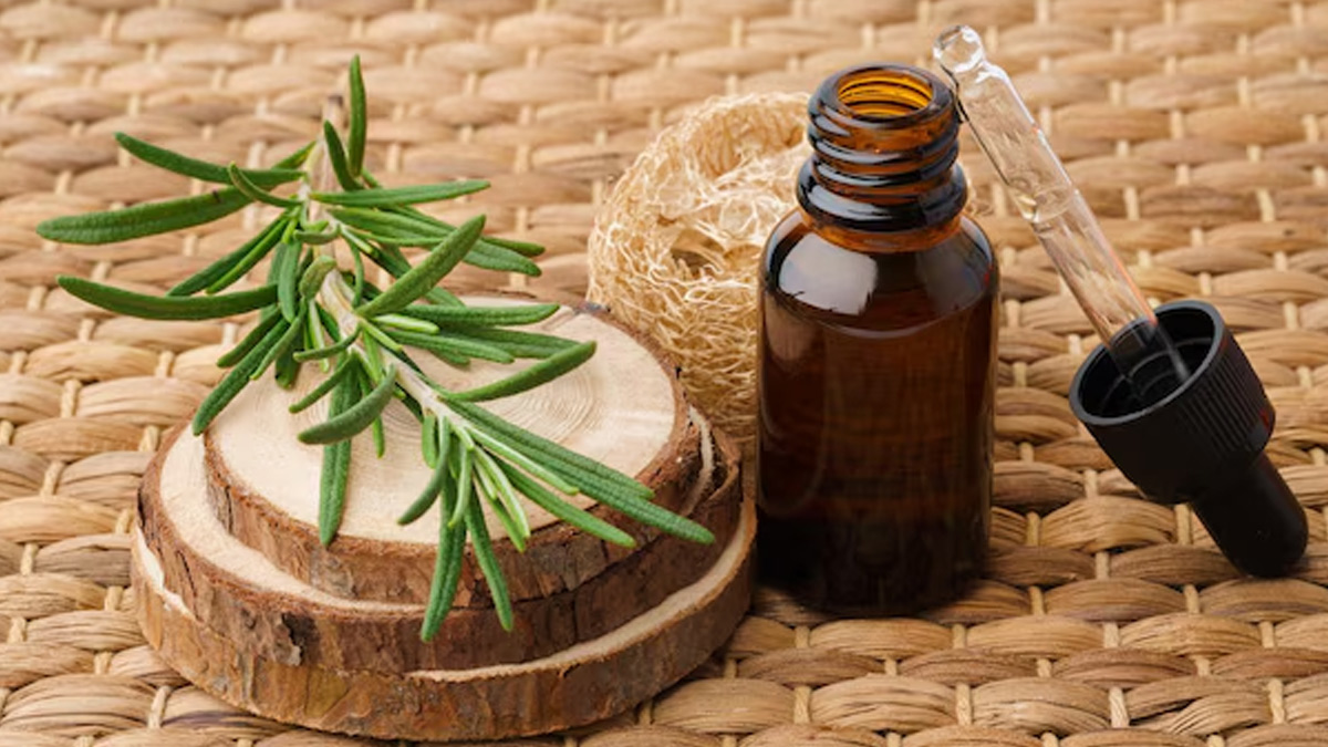 rosemary-essential-oil-smile-line-treatment