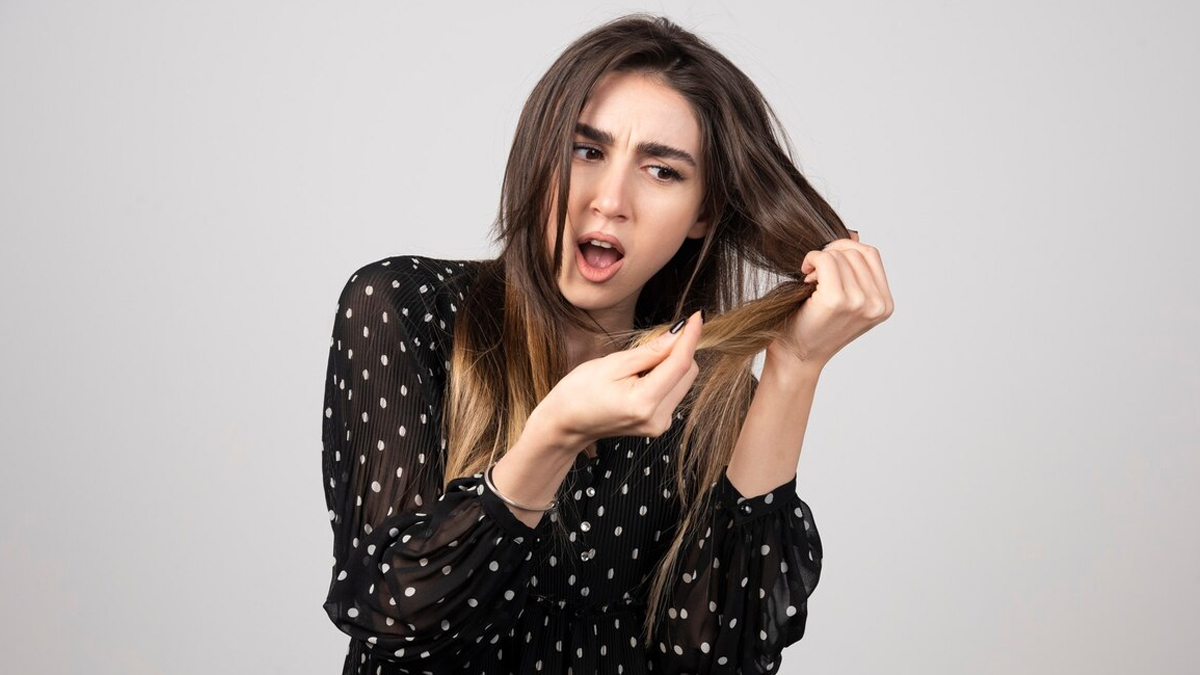 does over shampooing cause dandruff 1 (2)