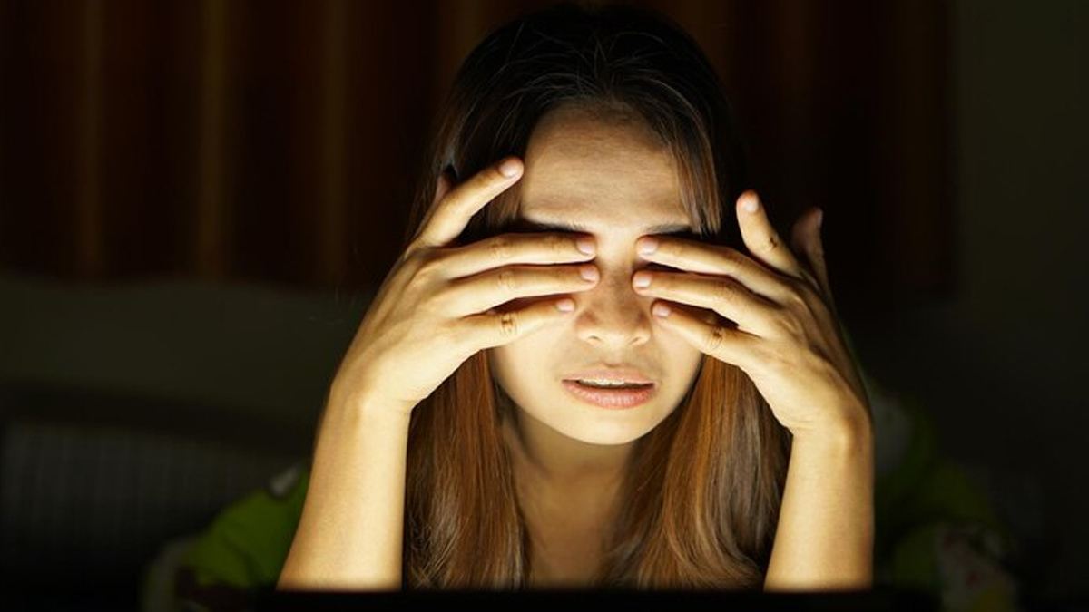 screen-time-dry-eyes