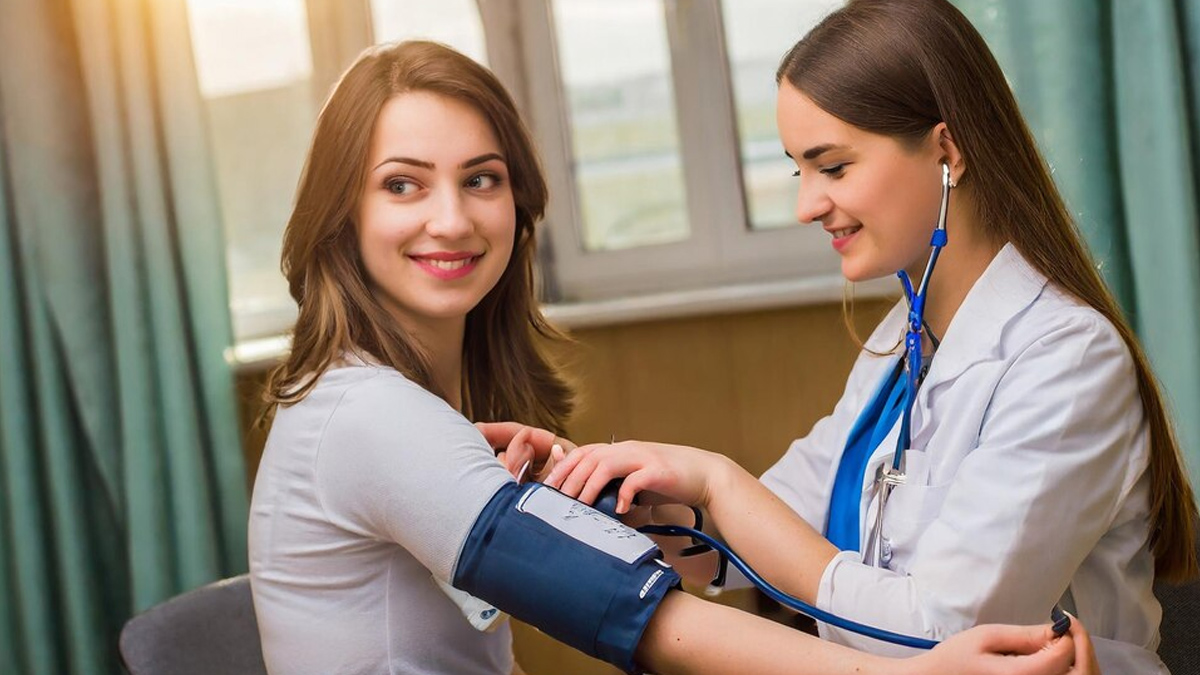 what is postpartum preeclampsia 01 (4)