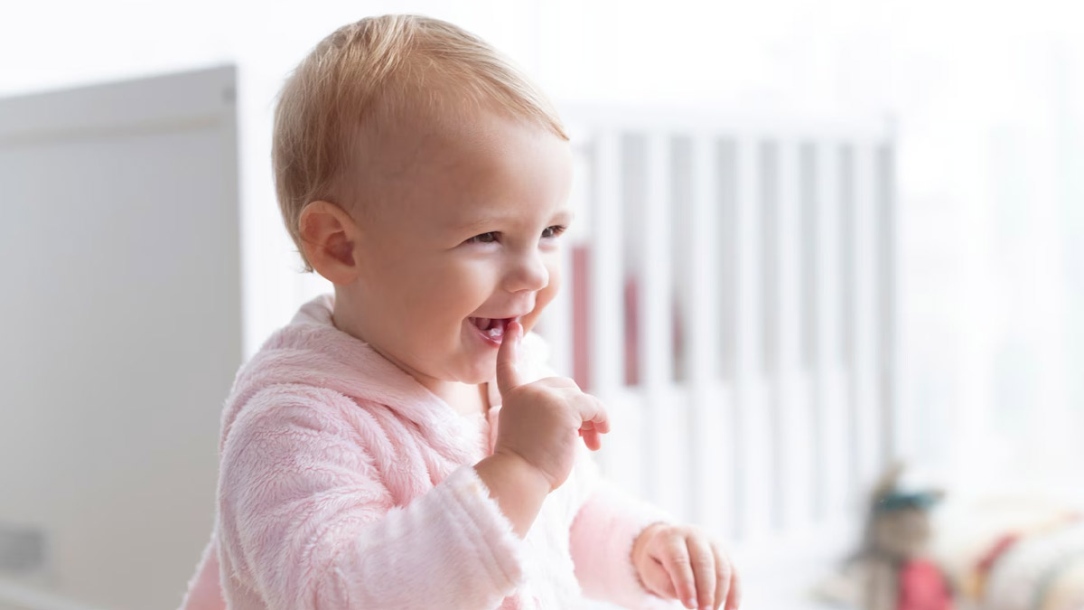 Fact-Check-Do-children-teeth-come-out-easily-if-they-are-fed-Chhuhara-mainFact-Check-Do-children-teeth-come-out-easily-if-they-are-fed-Chhuhara-inside