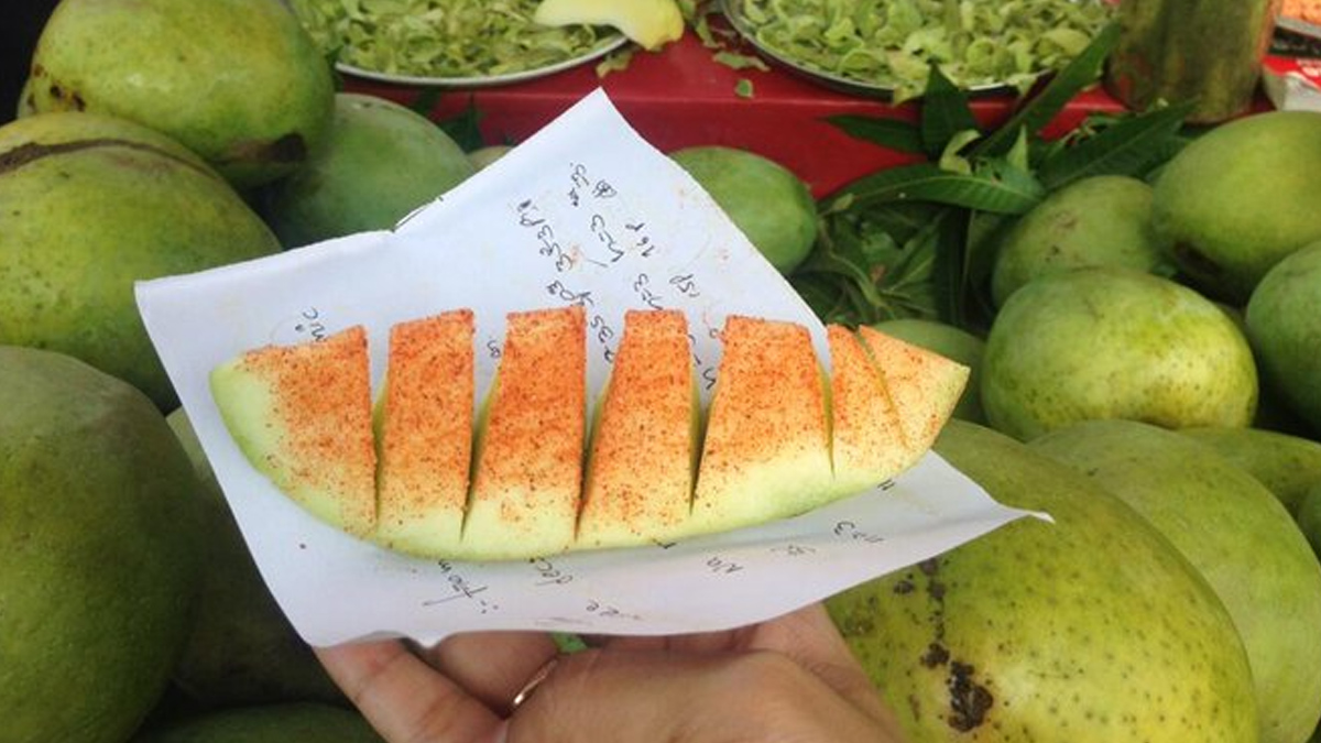raw mangon with salt and pepper