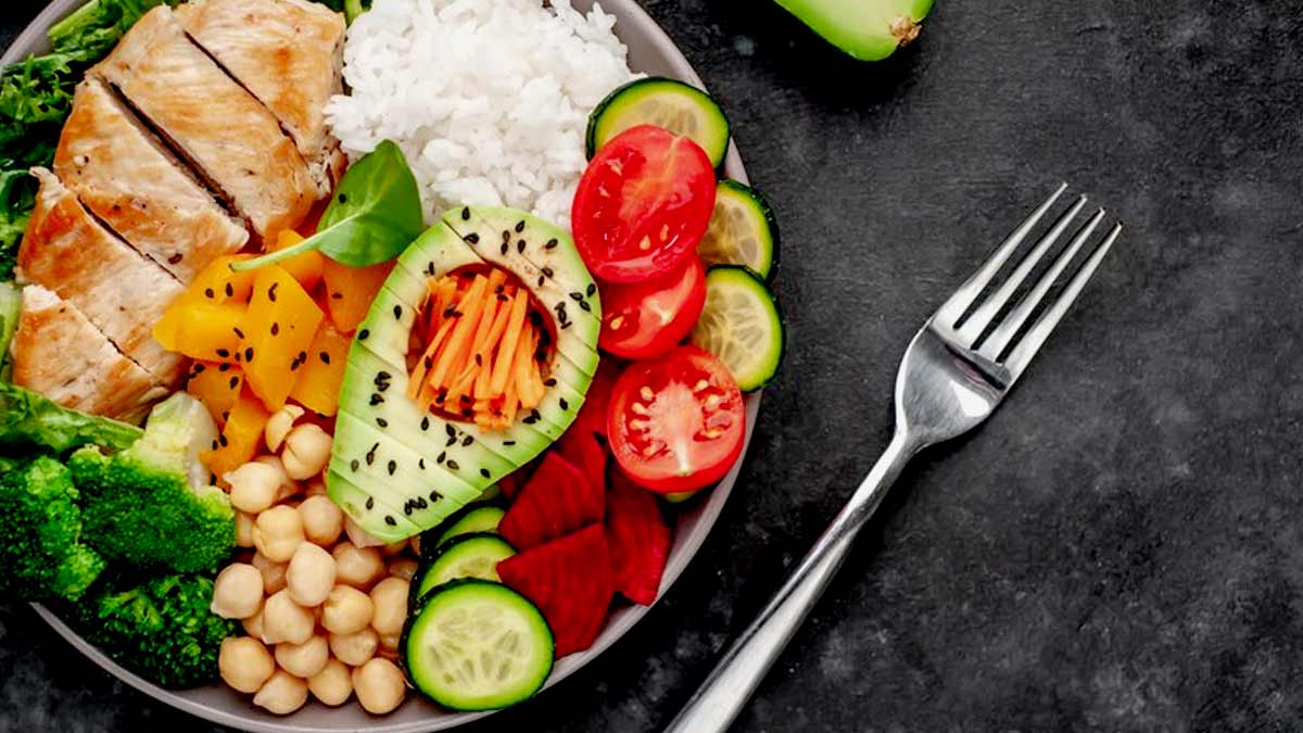 मलेरिया होने पर क्या खाना चाहिए और क्या नहीं | Diet for Malaria Patient Foods to Eat and Avoid in Hindi World-malaria-day-inside2