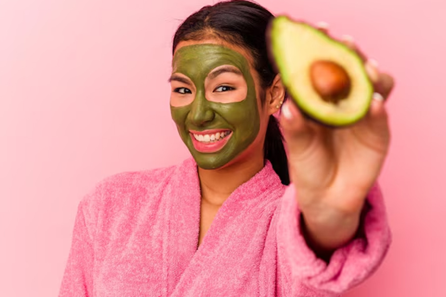 use of avocado to get parlor like glow and its benefits in hindi 1