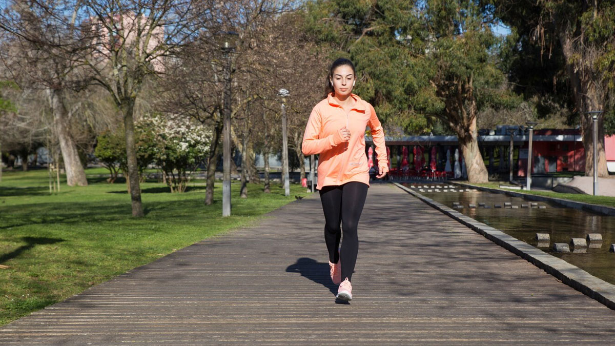 Can brisk walking reduce the risk of irregular heartbeat