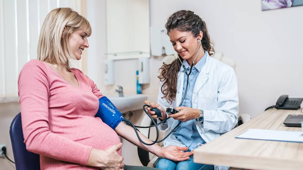  why does high blood pressure happen during pregnancy