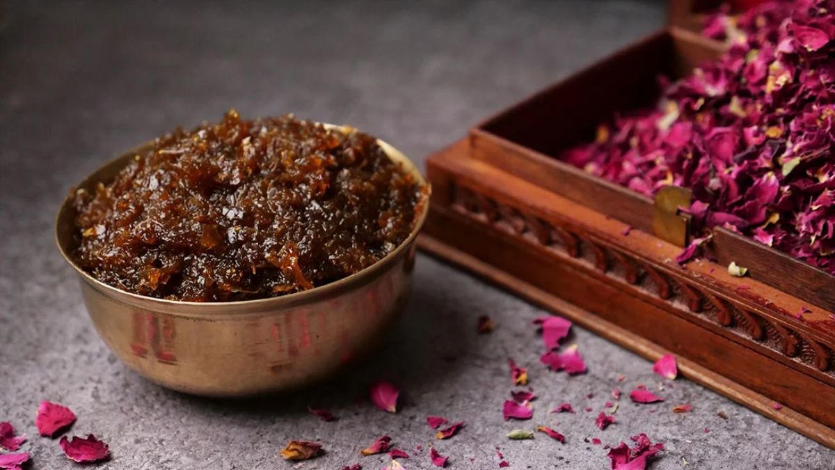 स्तनपान के दौरान गुलकंद का सेवन सुरक्षित है या नहीं, जानें आयुर्वेदाचार्य से