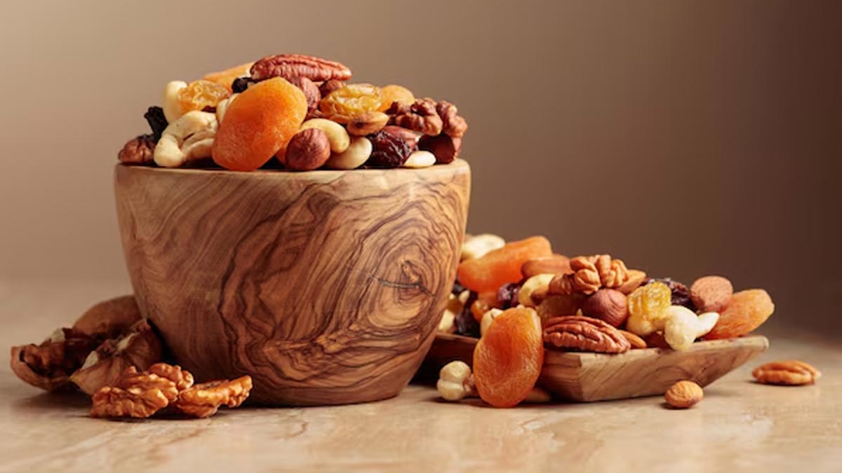 Best Dry Fruits To Reduce Collagen Deficiency in