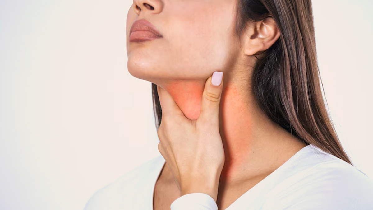 inside_thyroid