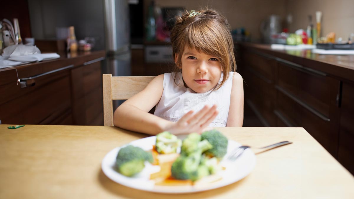 children to eat vegetables How to motivate children to eat vegetables main