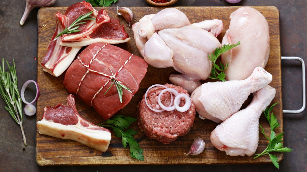 गर्मी में ज्यादा मीट खाने से सेहत को होते हैं ये 5 नुकसान | Health Side Effects of Eating Meat in Summer in hindi meat-main