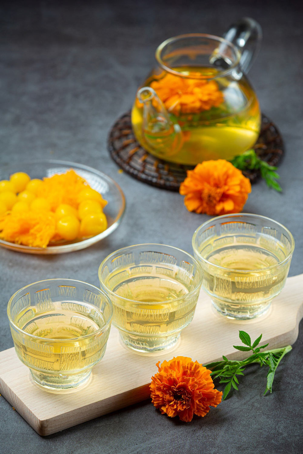 health benefits of drinking marigold flower juice in summer in hindi 1