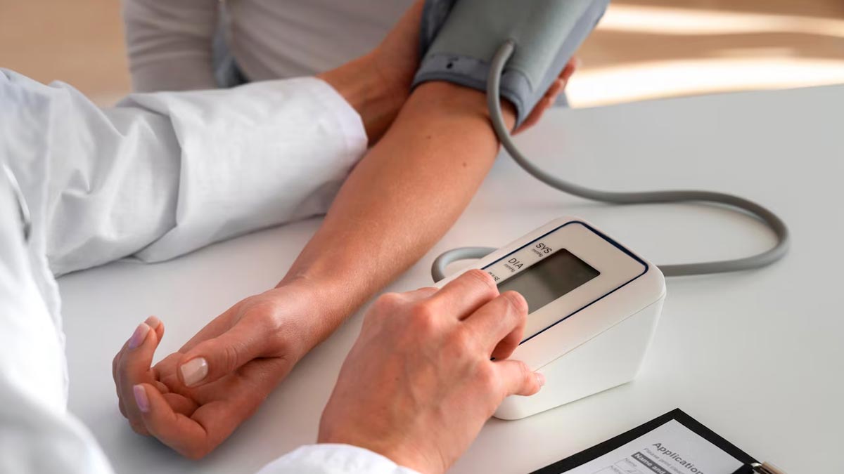 Can lack of sleep cause low blood pressure