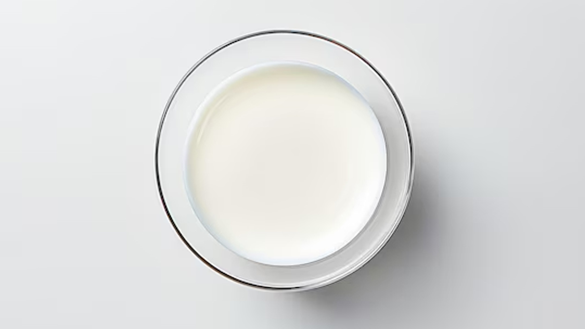 is-it-safe-to-put-milk-in-eyes