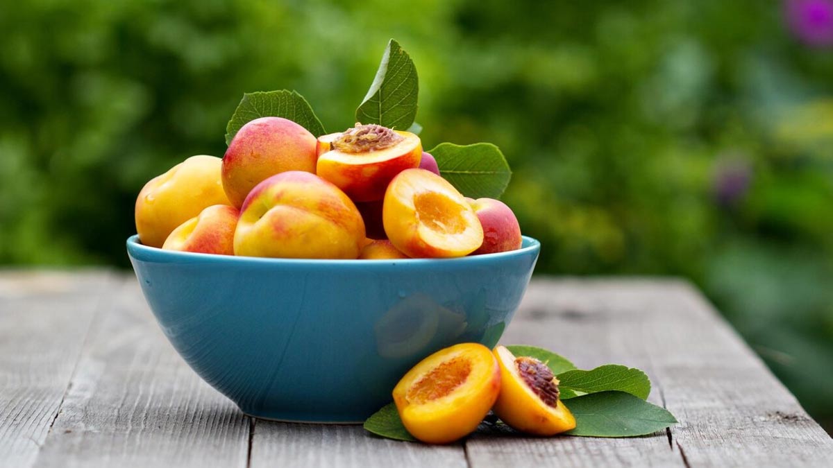 can peaches improve heart health in