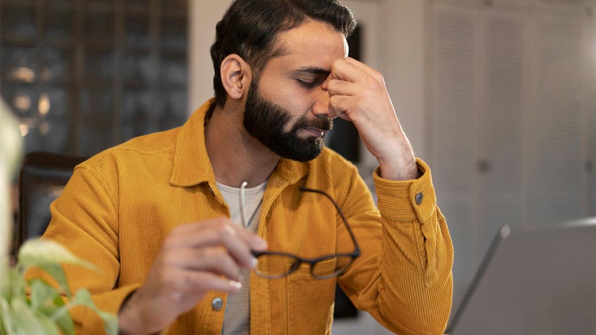 digital eye strain symptoms in hindi 01 (3)