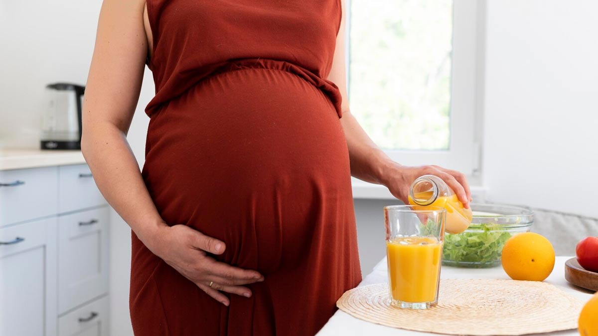 is it good to eat mango during early pregnancy 01 (8)