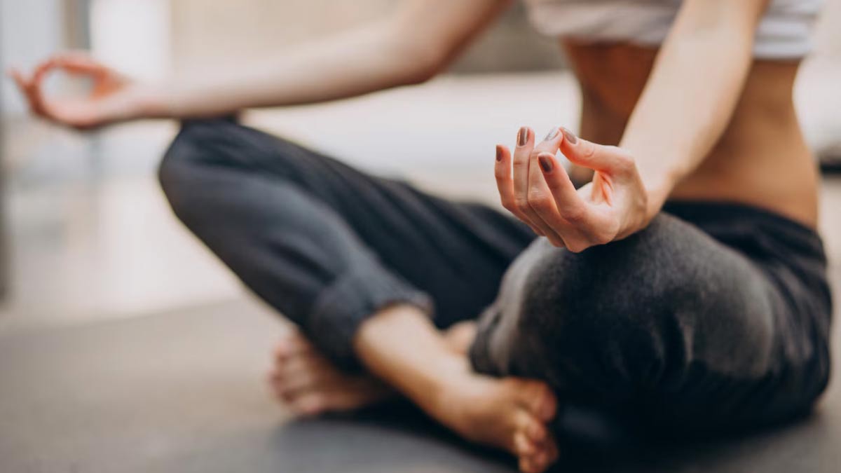 yoga-to-reduce-cortisol