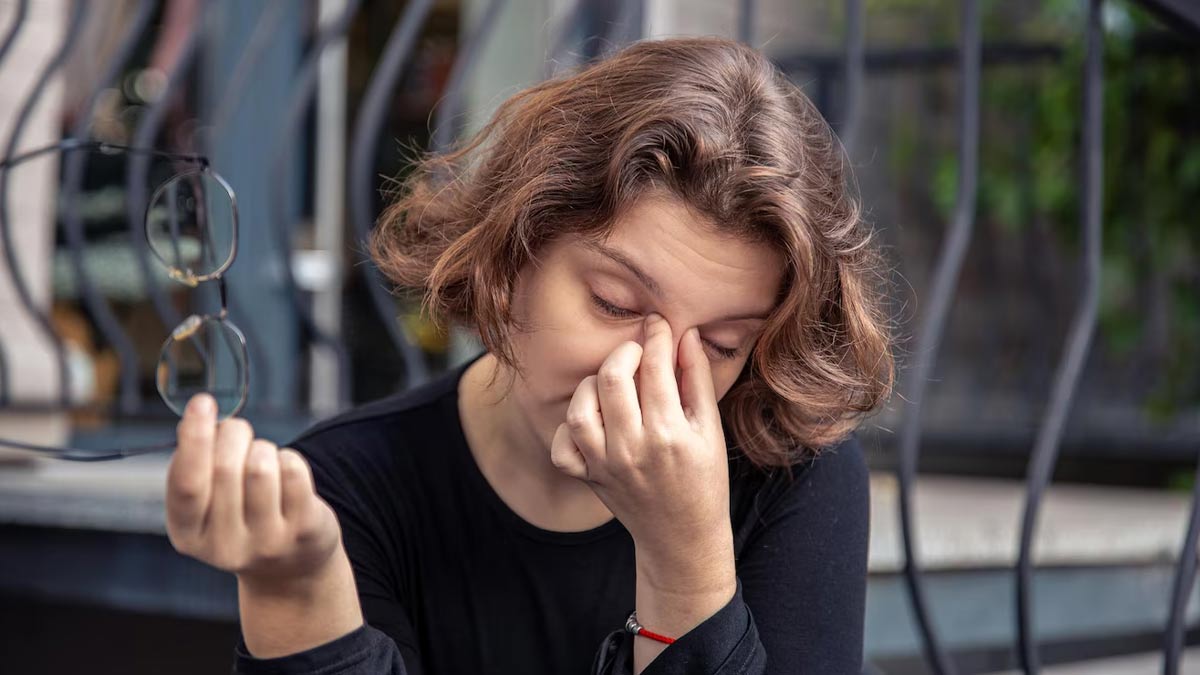 prevention tips of burning and itching in eyes in