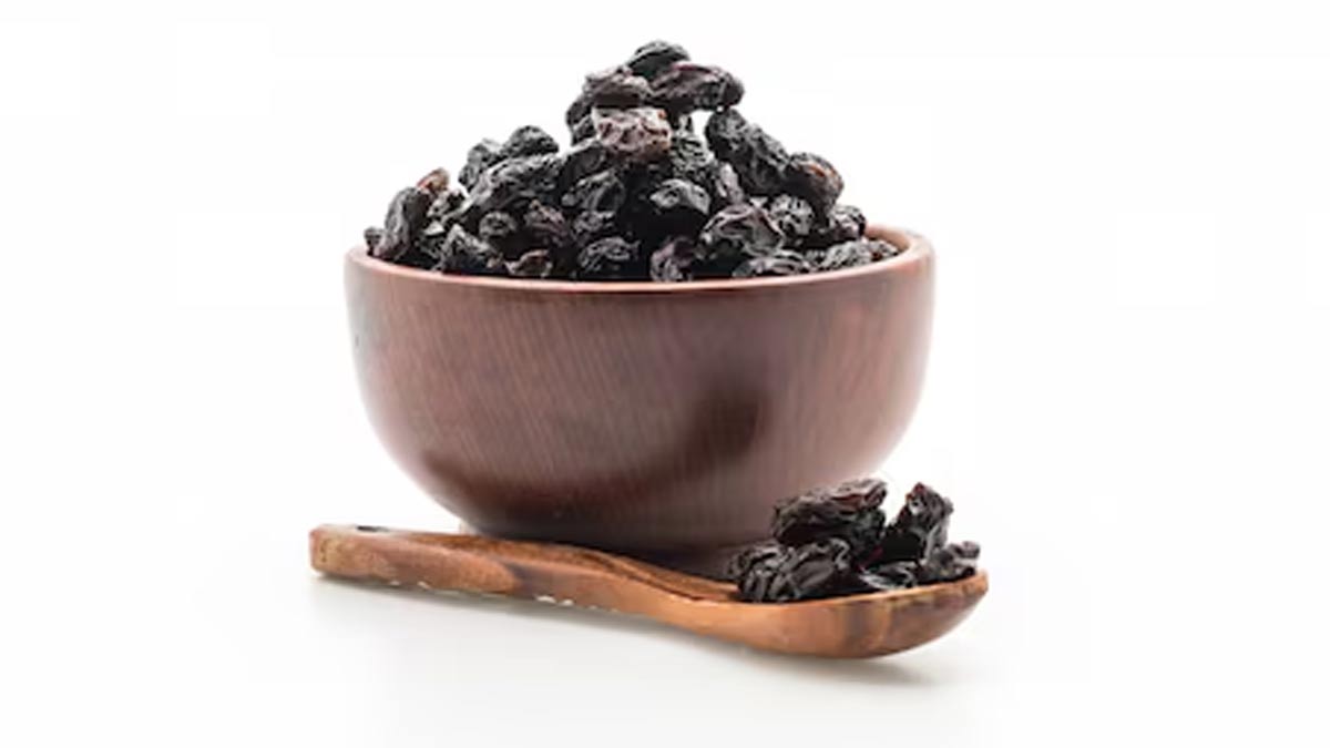 benefits of eating soaked black raisins and fennel seeds in hindi 01 (3)