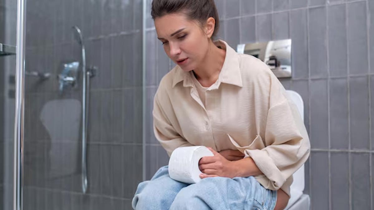 reasons for bowel movement after eating