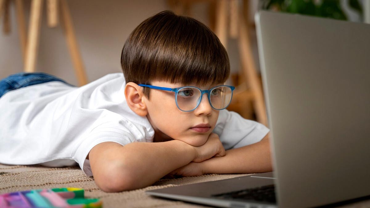 baccho ki eyes sahi kaise kare