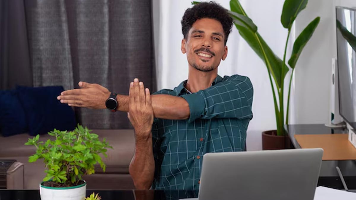 Energetic workout during office hours in
