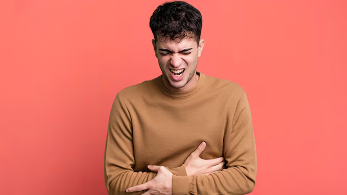 what causes stomach pain during monsoon 1 (4)