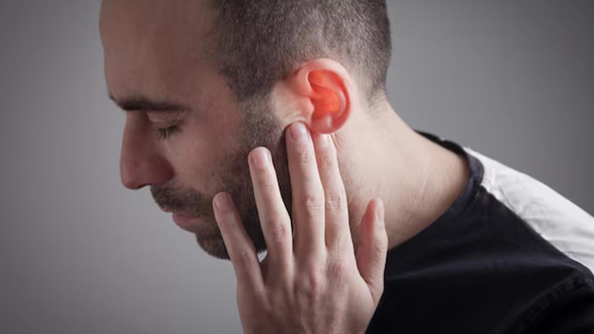 What is pulsatile tinnitus causes and symptoms in