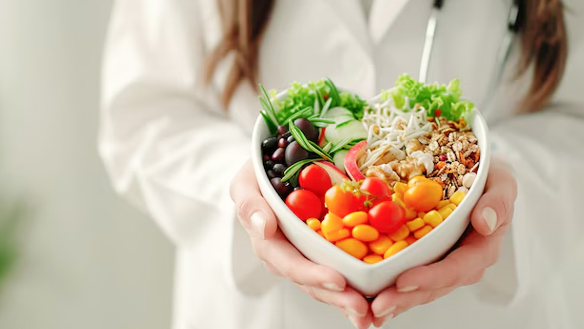 diet changes to prevent acne and oily skin during monsoon in
