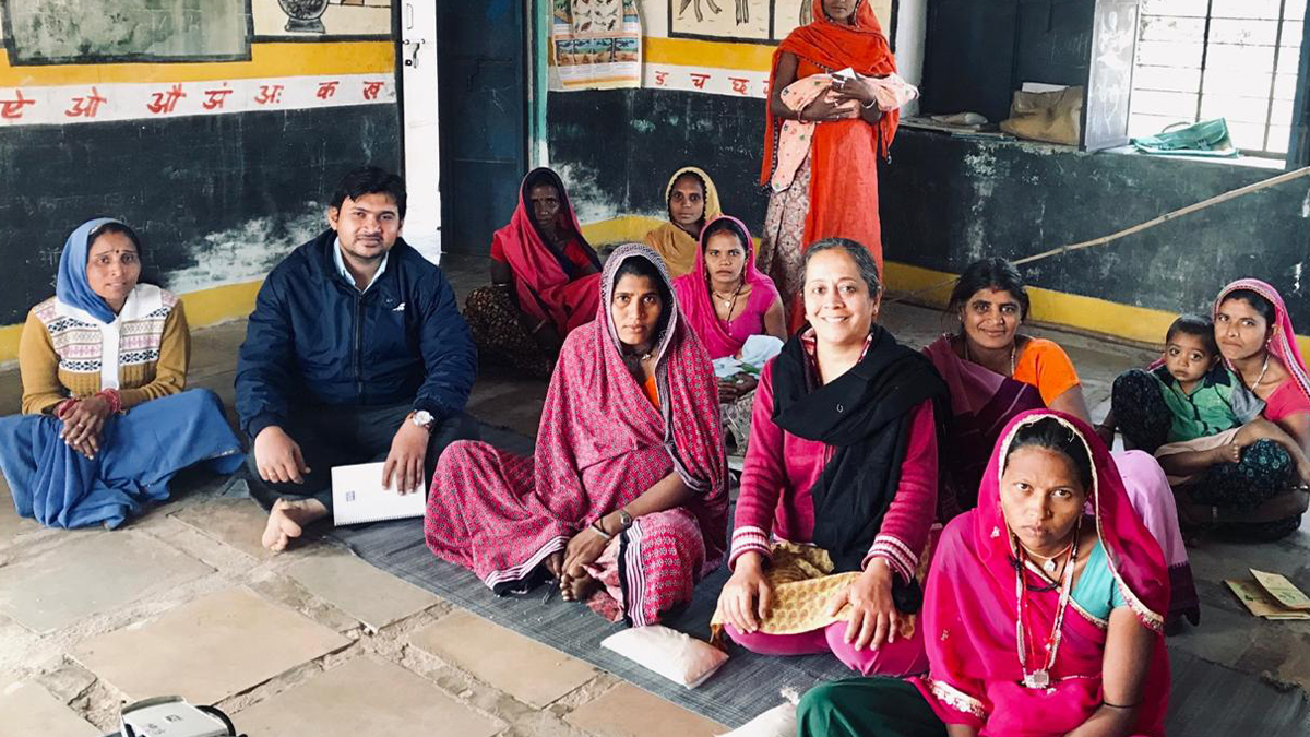 dr sanjana with tribal women