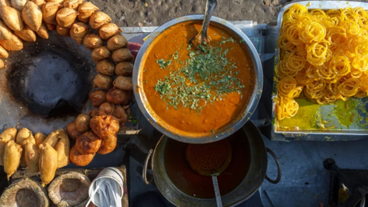 samosa-jalebi-inside