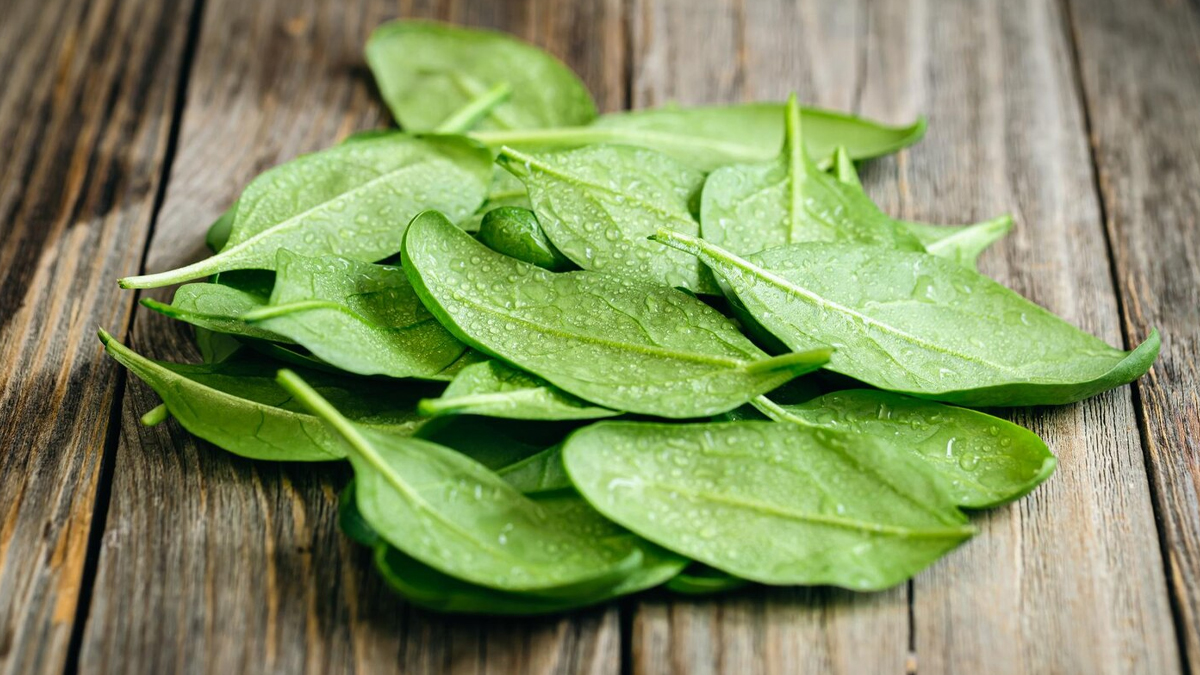 saag_benefits_in_sawan