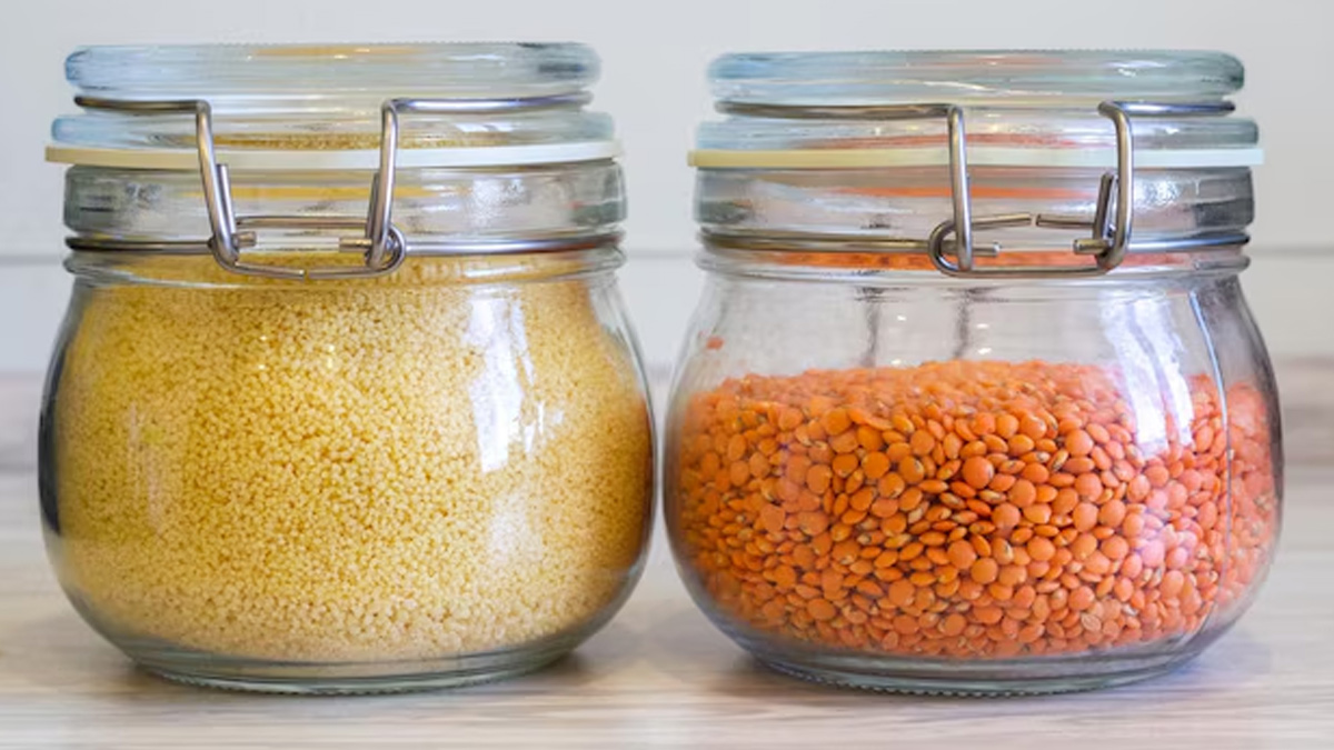 lentils-safe-from-insects-in-monsoon-inside